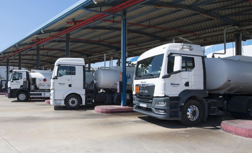 Beneficios de externalizar el transporte de combustible- Nieves