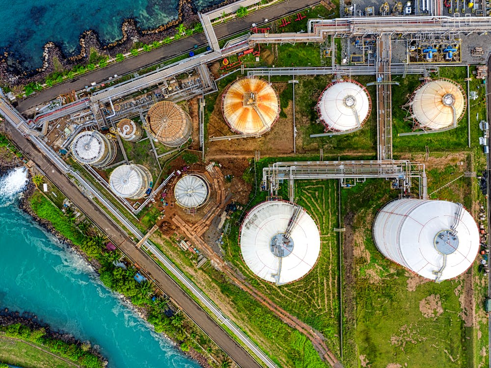 Tanques de petróleo de Axoil- Nieves